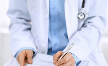 血圧の正常値とは？血圧の種類や高血圧の予防策も紹介